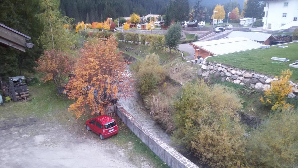 Appartamento Ivo Campitello di Fassa Pokoj fotografie
